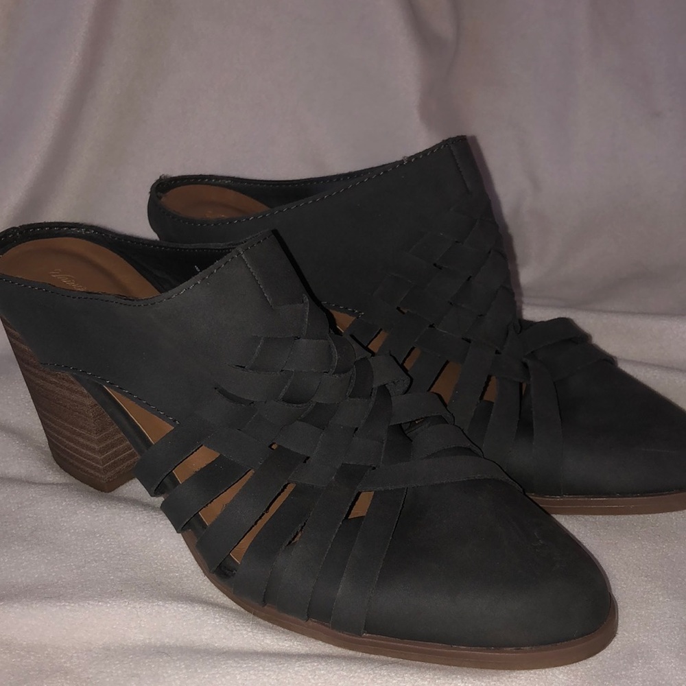 Universal thread mules